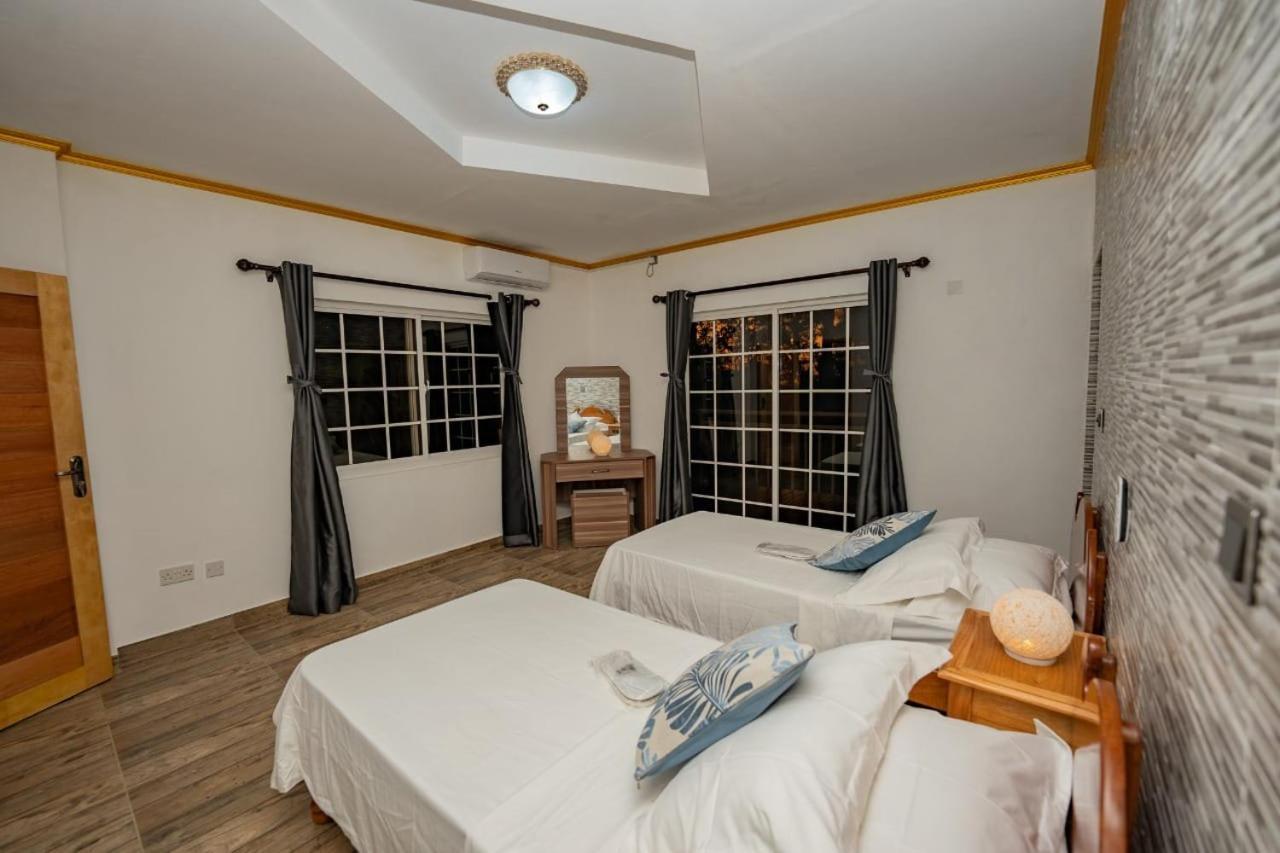 Paradise Breeze Apartment Misere Buitenkant foto