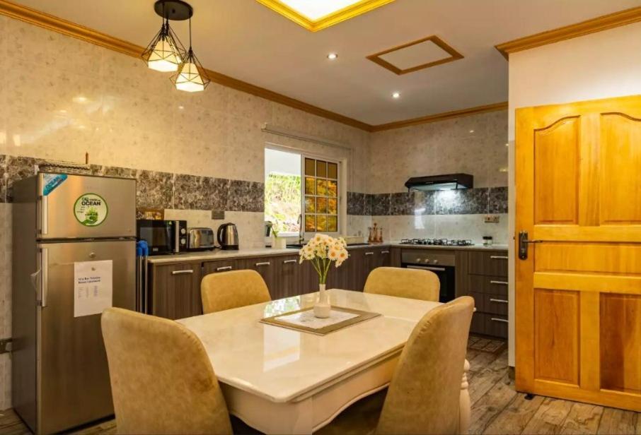 Paradise Breeze Apartment Misere Buitenkant foto